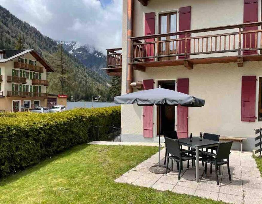 Charmant 2,5 Pieces Avec Jardin A 2 Pas Du Lac 尚佩克斯 外观 照片